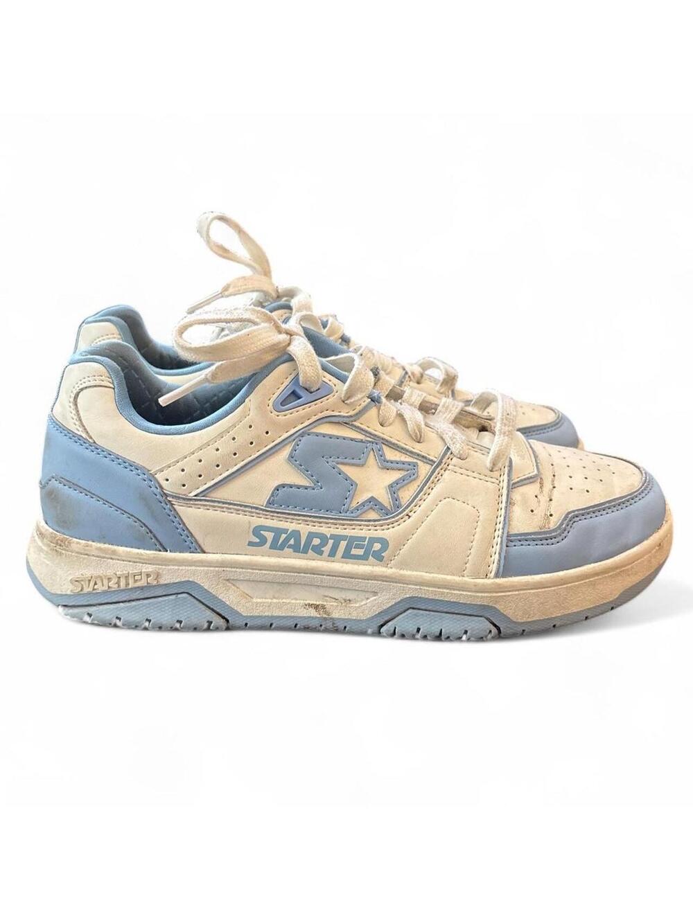 Beautiful pair of retro vintage starter Y2K women’s trainers